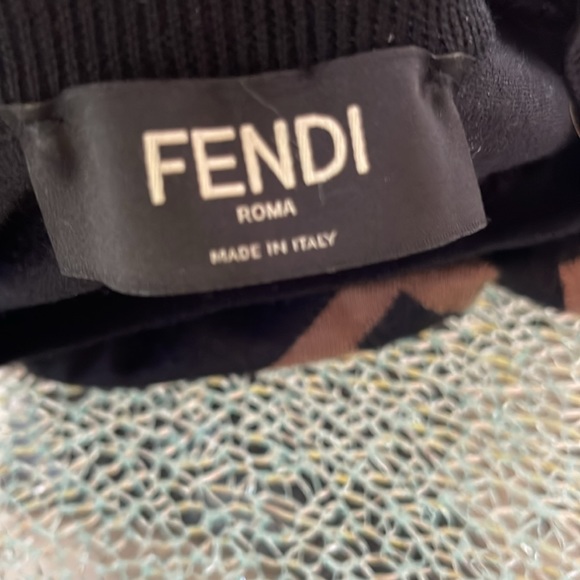 FENDI Roma Made in Italy 100% Wool Knitwear Pullover - Picture 10 of 15